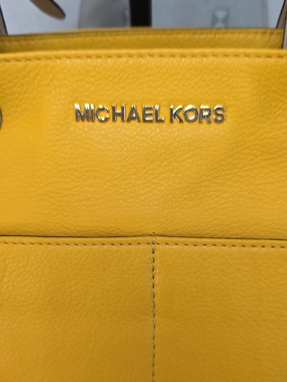 Michael Kors Bedford top zip pocket tote- vibrant yellow. - Picture 2 of 7